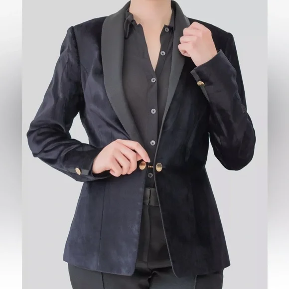 Ted Baker Women’s London Katcia Velvet Tuxedo Blazer Jacket Size 2, US-4 $257